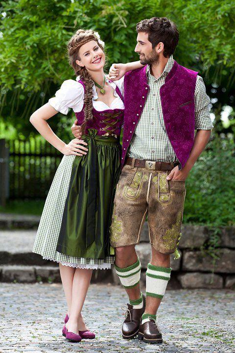 Dirndl & Lederhosen